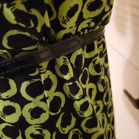 Y2K Surplice Belted Top Green Geometric Print APT.9 Petite Medium Stretchy - Picture 7 of 8